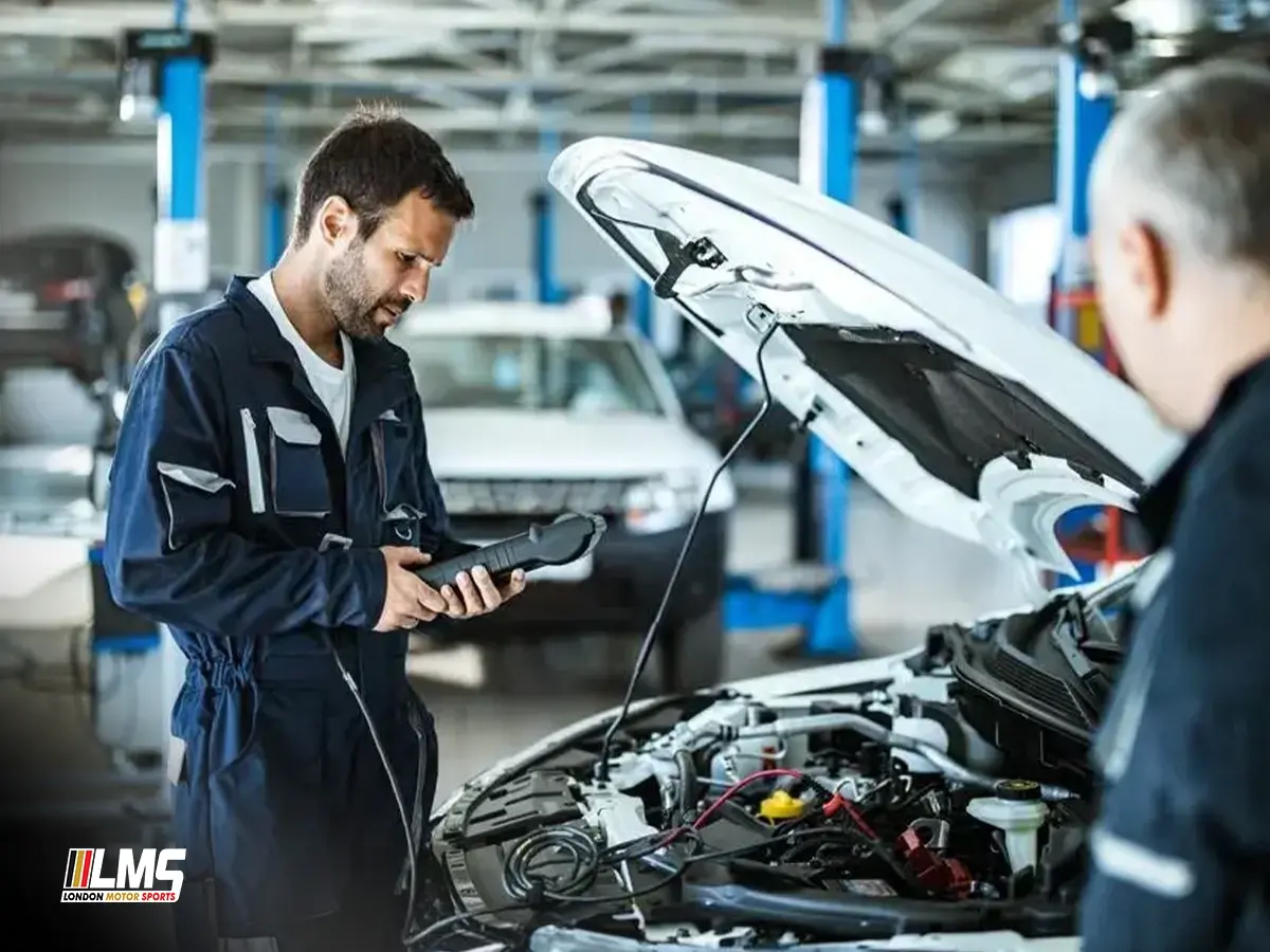What Is an MOT Checker and Why Every UK Driver Needs It?